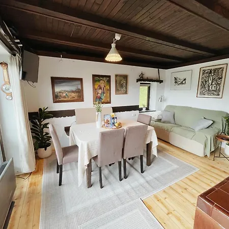 Počitniška hiša Peaceful Nature Jolly